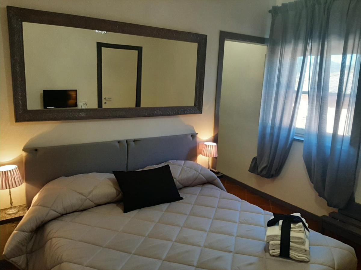 B&B Principe Calaf 3 Lucca Exteriér fotografie
