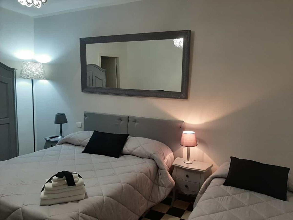 B&B Principe Calaf 3 Lucca Exteriér fotografie